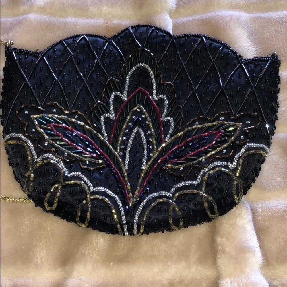 Cute Art Deco style beaded purse